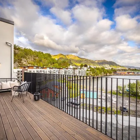 Pent House In Daire Bergen